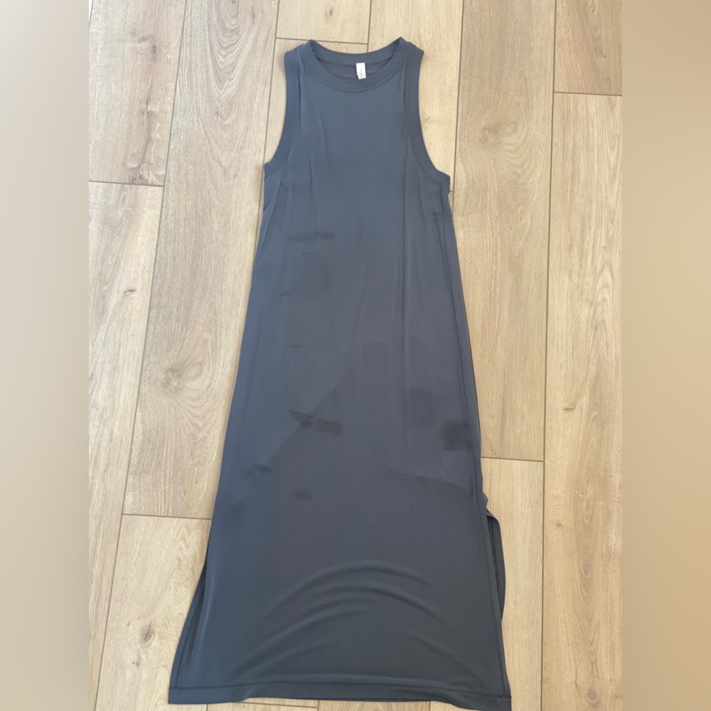 Lululemon Ease of it All Dress, size 2, Graphite Grey